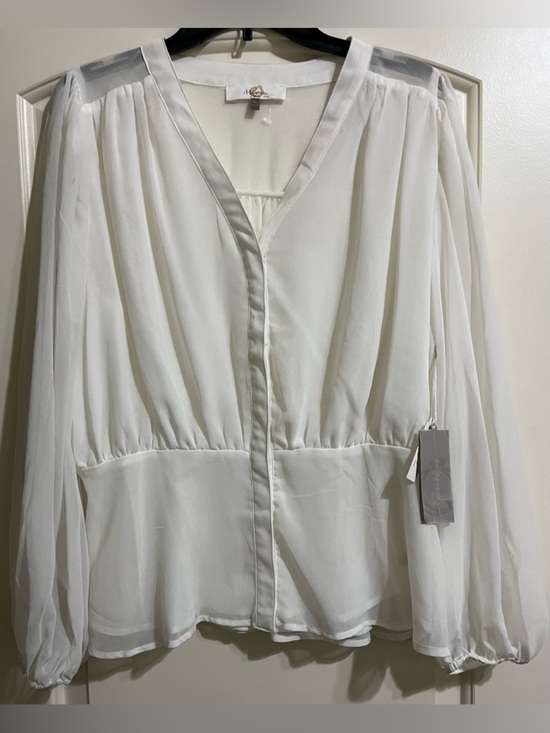 Melograno Rico Tops - NWT Melograno Rico Women’s White Semi Sheer Boho Peasant Button Blouse Top XL